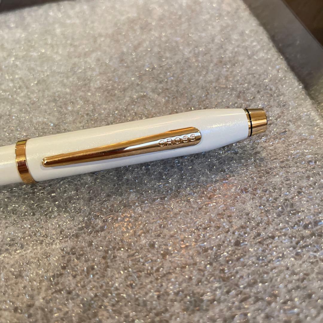 CROSS Century II Ballpoint Pen No.85 with black oil-based ink and sleek metal body