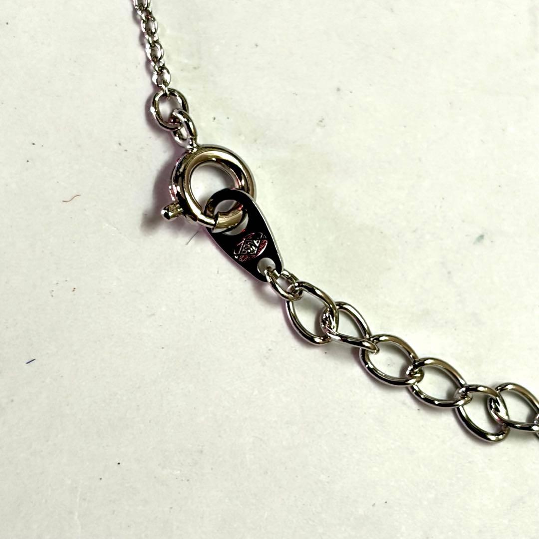 TASAKI Kuro Clover Pearl Necklace in silver with clover design and 4mm pearl on 38cm chain