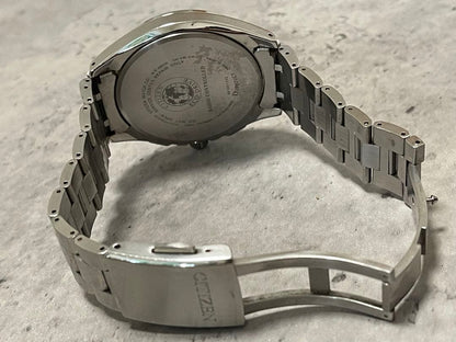 Citizen V157-0BX0 Solar Men's Watch — Japanese