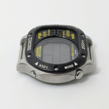 SEIKO SCUBAMASTER M726-5A10 Digital Men's Watch — Japanese