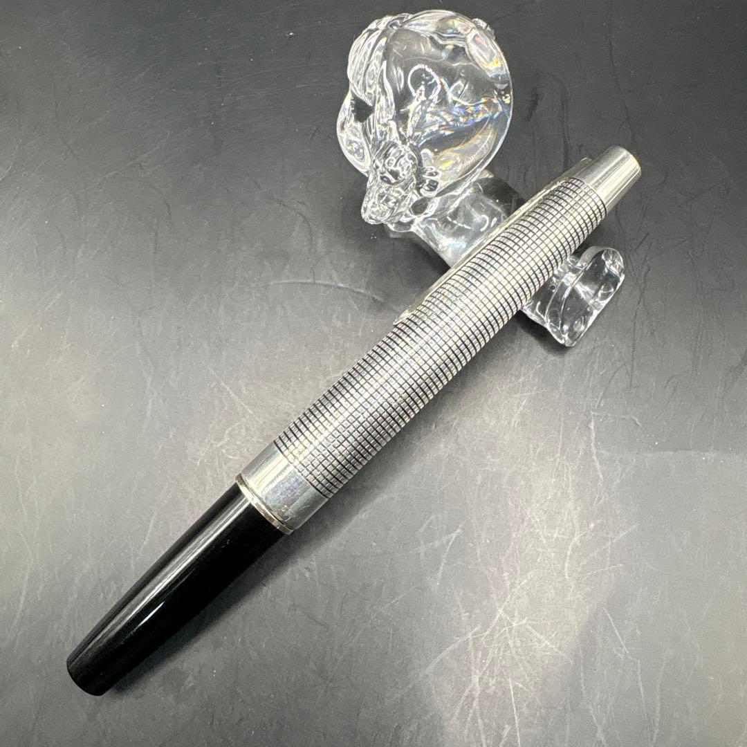 Discontinued rare PILOT Elite S silver fountain pen with 18K extra fine nib and sterling silver cap