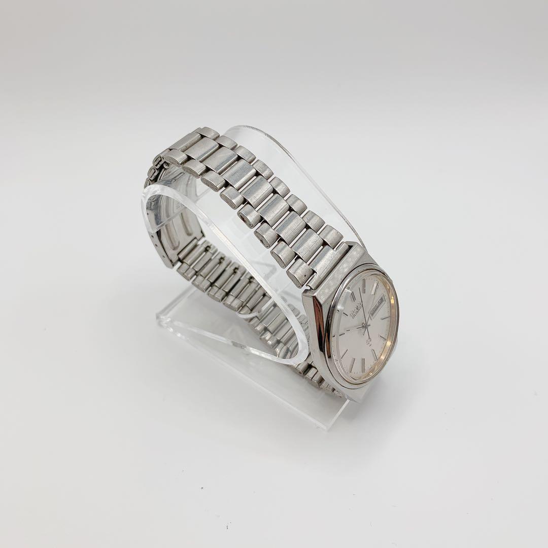 SEIKO V157-0BX0 Quartz Men's Watch — Japanese