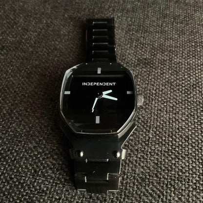 Citizen Independant CB009 Quartz Men's Watch — Japanese