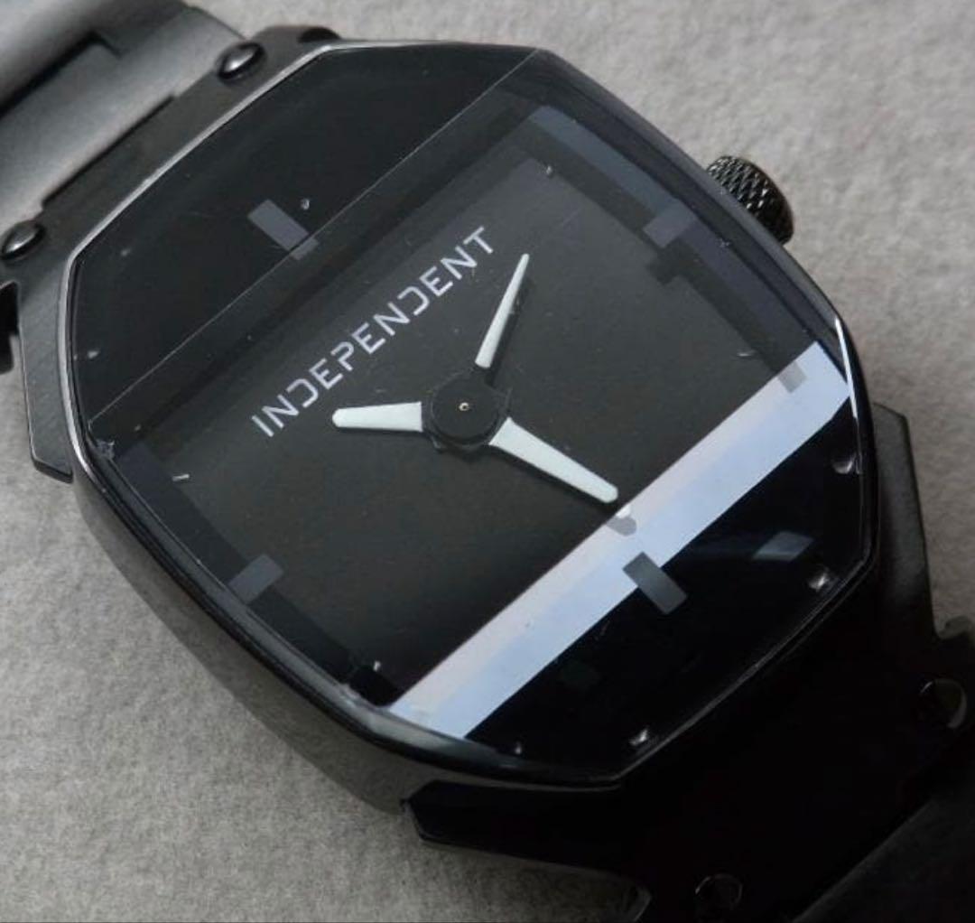 Citizen Independant CB009 Quartz Men's Watch — Japanese