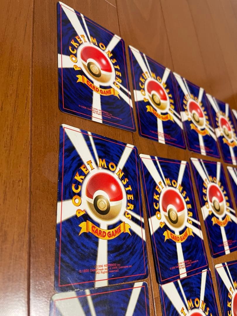 Pokemon Bulk Pokémon Card Lot with Various Cards and Pokémon Card Case — First Generation Other Products — Japanese