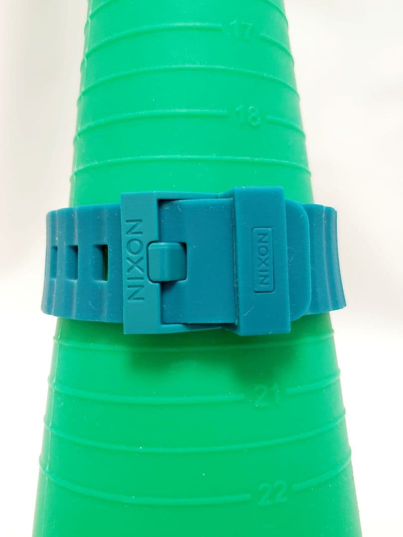 NIXON UNIT TIDE Digital Men's Watch — Japanese