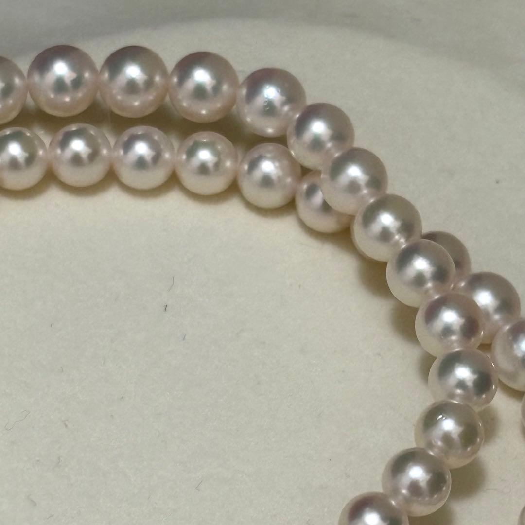 Mikimoto Akoya pearl necklace featuring pearls sized 5.1-7.3 mm with 41.5 cm length