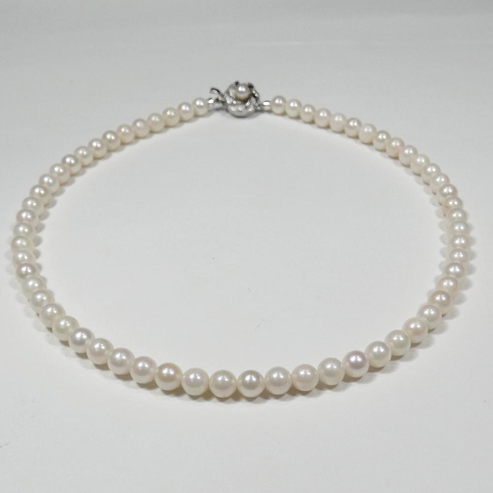 Akoya real pearl necklace with 6.0-6.5mm pearls and 42cm (16.5 in) length displayed on white background