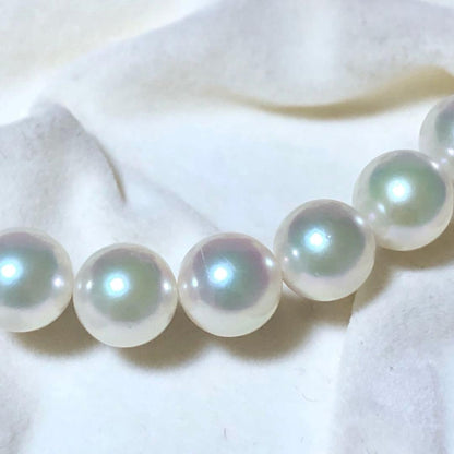 New Aura Hanadama Grade Akoya Pearl Necklace with white 6.5-7.0mm pearls and silver engraved clasp, 42.5 cm length