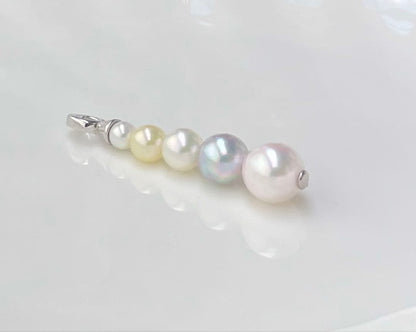 Akoya pearl pendant with five pearls in multiple colors on S925 silver setting