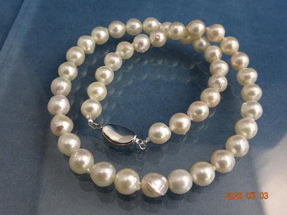 Akoya pearl necklace featuring 8-8.5mm baroque pearls on a 43cm strand with one-touch silver clasp