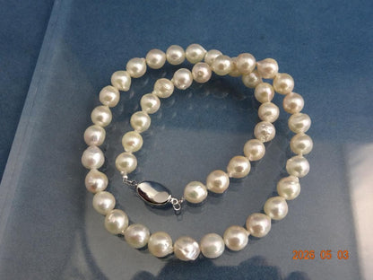 Akoya pearl necklace featuring 8-8.5mm baroque pearls on a 43cm strand with one-touch silver clasp