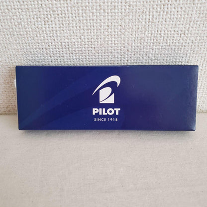 Pilot EVOLT BTHE 150R-SP multi-function pen in light pink with black and red ballpoint pens and 0.5mm pencil