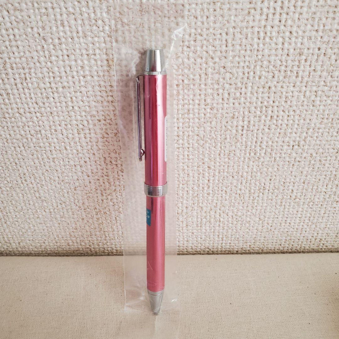 Pilot EVOLT BTHE 150R-SP multi-function pen in light pink with black and red ballpoint pens and 0.5mm pencil