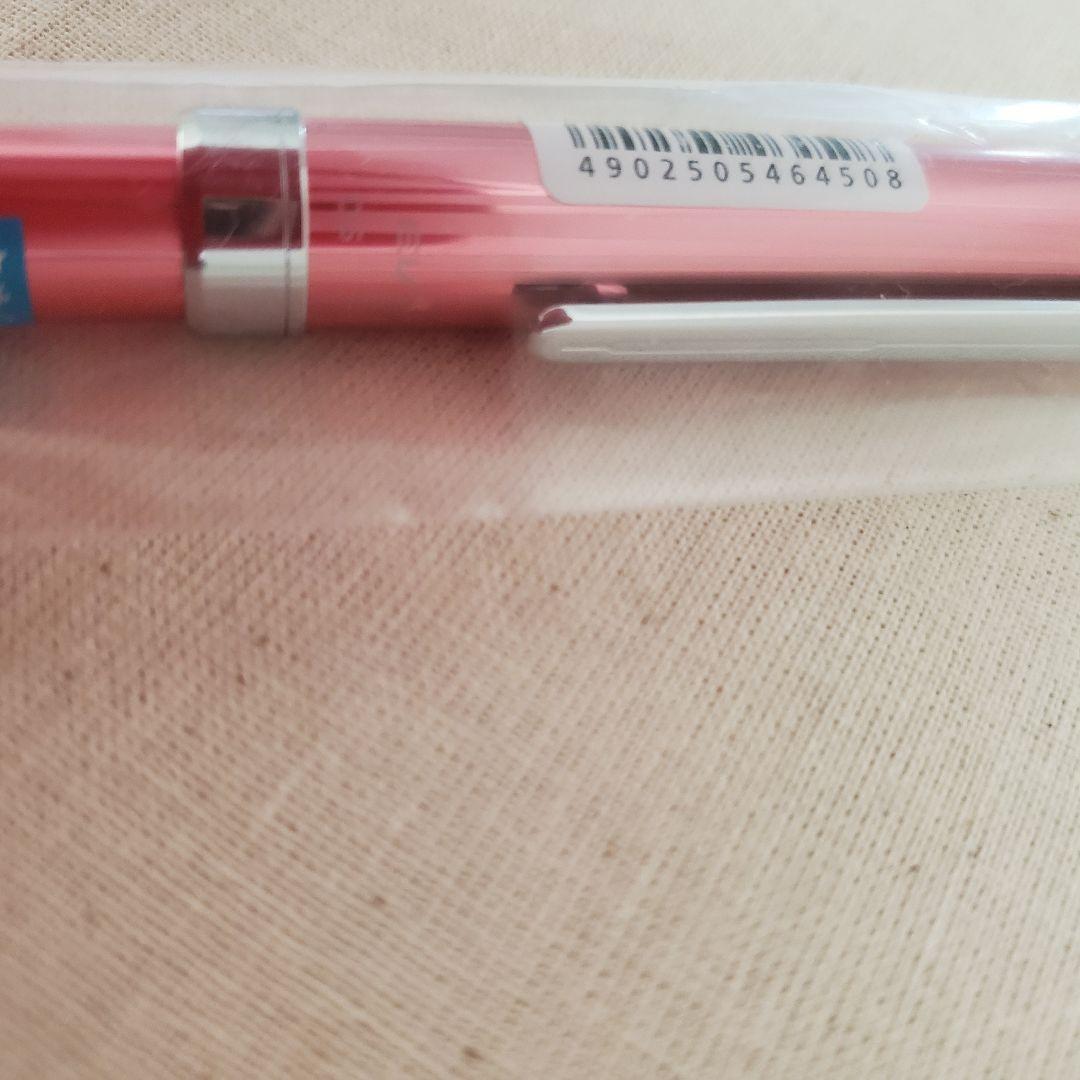 Pilot EVOLT BTHE 150R-SP multi-function pen in light pink with black and red ballpoint pens and 0.5mm pencil