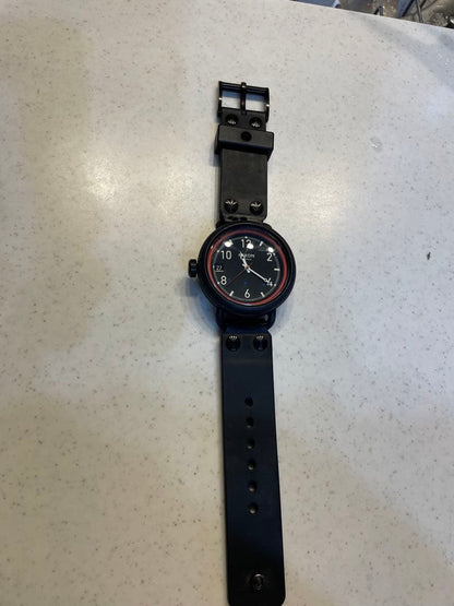 NIXON Series Men's Watch — Japanese