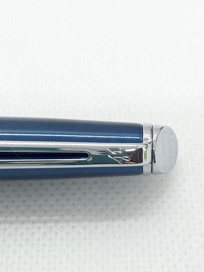 WATERMAN Metropolitan Hemisphaer fountain pen with black and silver body shown uncapped
