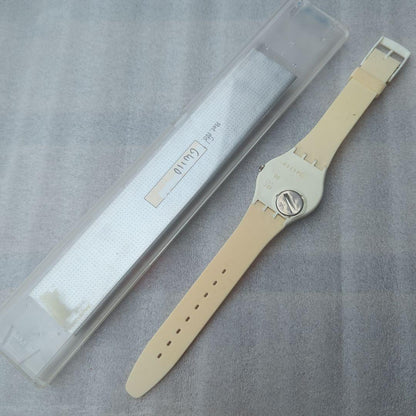 swatch GW110 Quartz Men's — Japanese