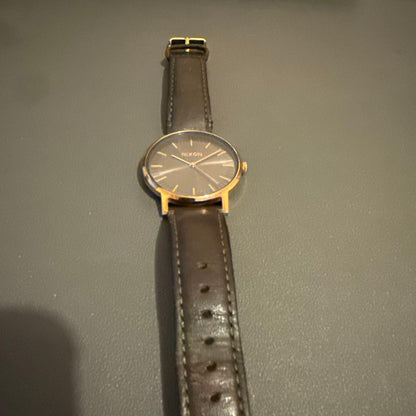 NIXON Leather Gray/Gold Men's Watch — Japanese