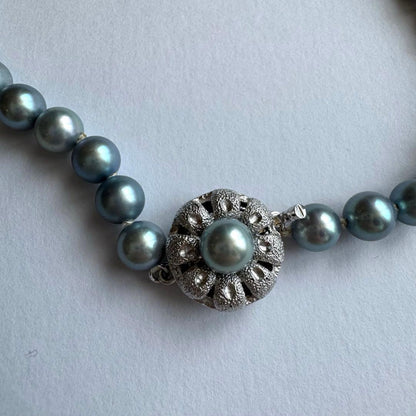 Akoya pearl necklace with blue gray 6.8mm pearls on Silver925 chain