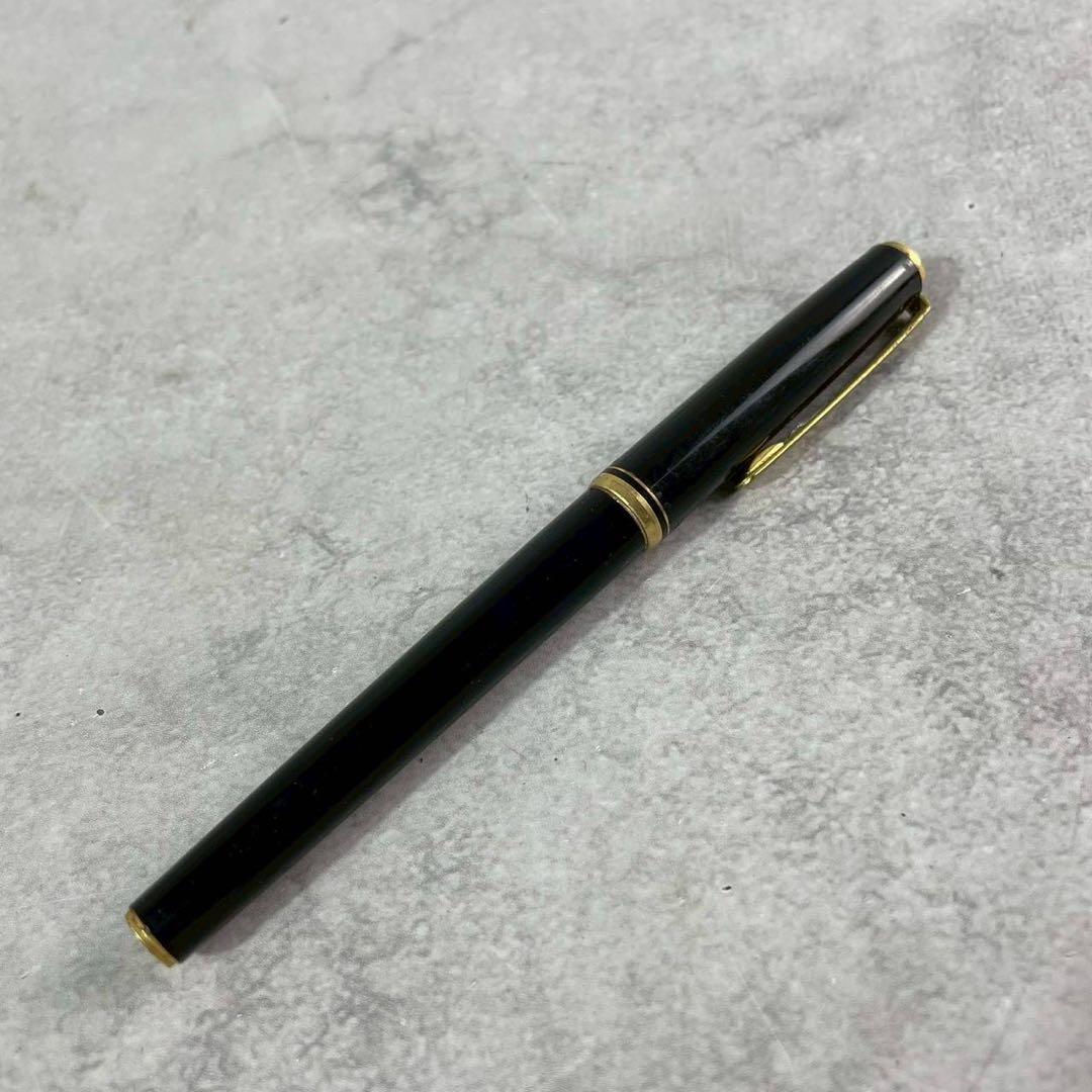 K14PILOT Pilot K14 Fountain Pen 585 Metal with 13.4cm vertical size and 1.2cm horizontal size