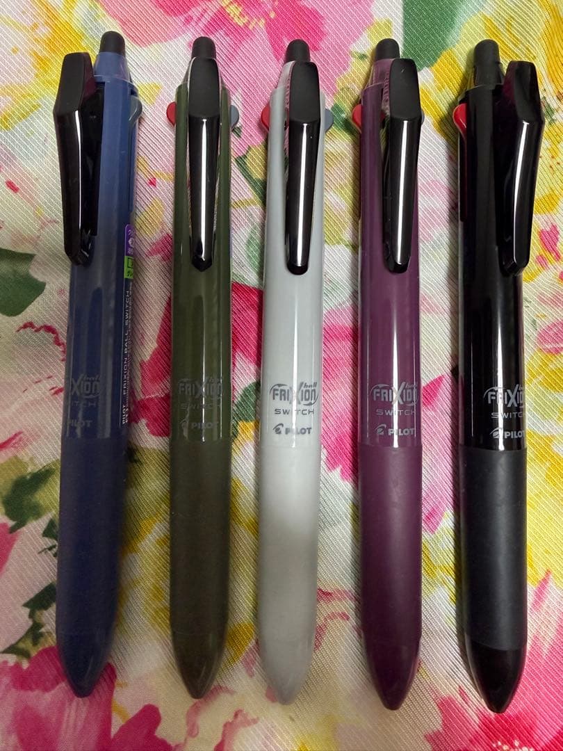 Pack of 5 Frixion Ball Switch pens with erasable red and non-erasable black ink and 3 color refills