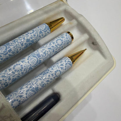 William Morris Collection pen set including ballpoint pen, mechanical pencil, and fountain pen in original box