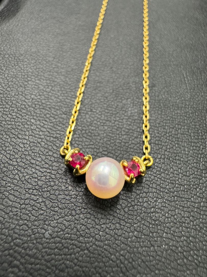 Mikimoto Ruby Akoya pearl necklace with 38 cm gold chain, featuring rich red pearls on elegant K18 gold
