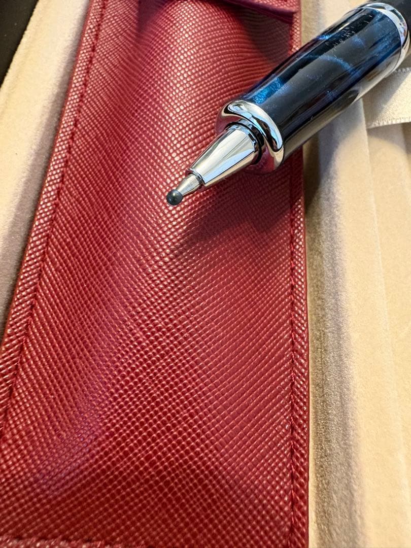Pilot TimeLiner brand new unused 7-page item with partially dented box