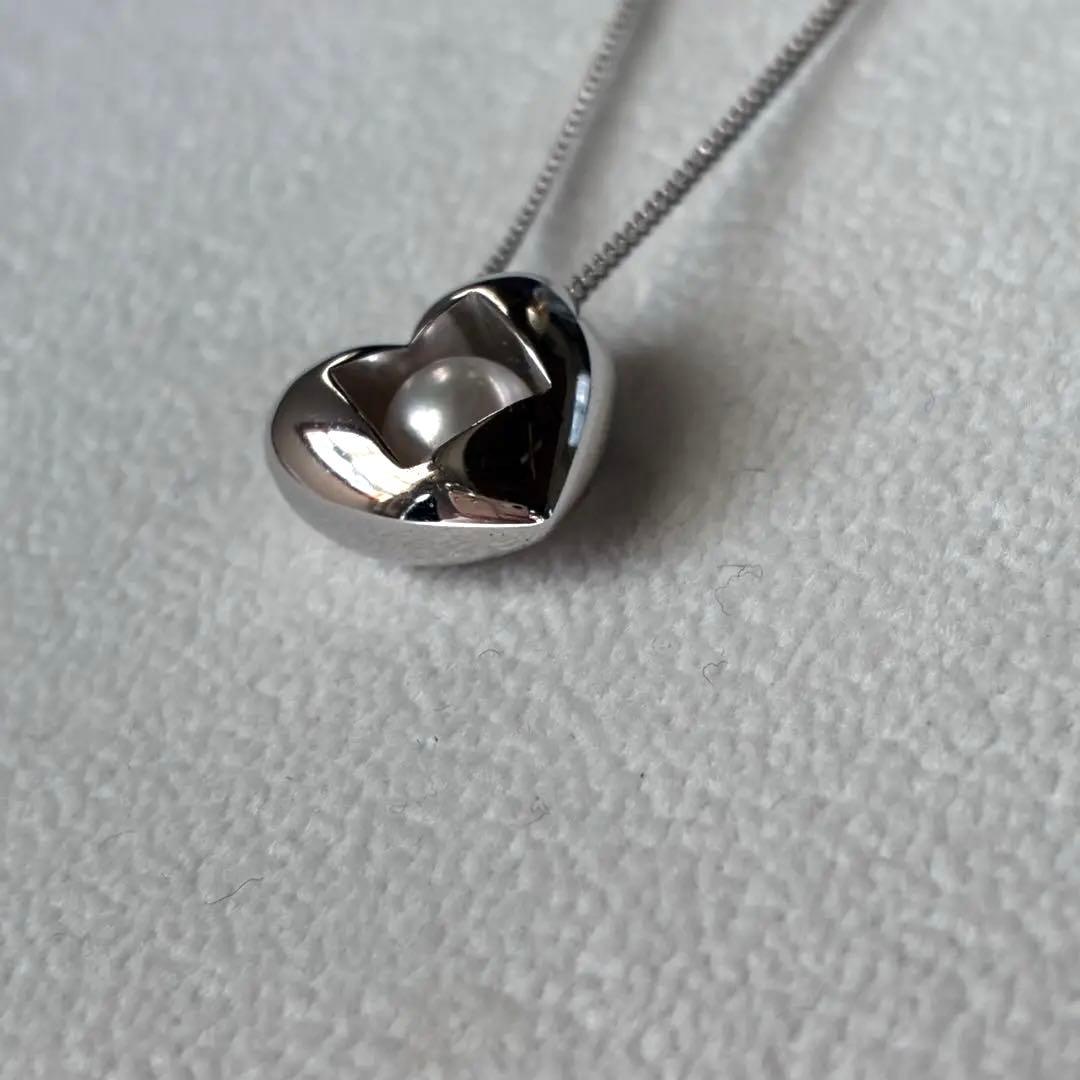 MIKIMOTO Silver 925 necklace with heart motif pendant and 7mm pearl on 45cm chain
