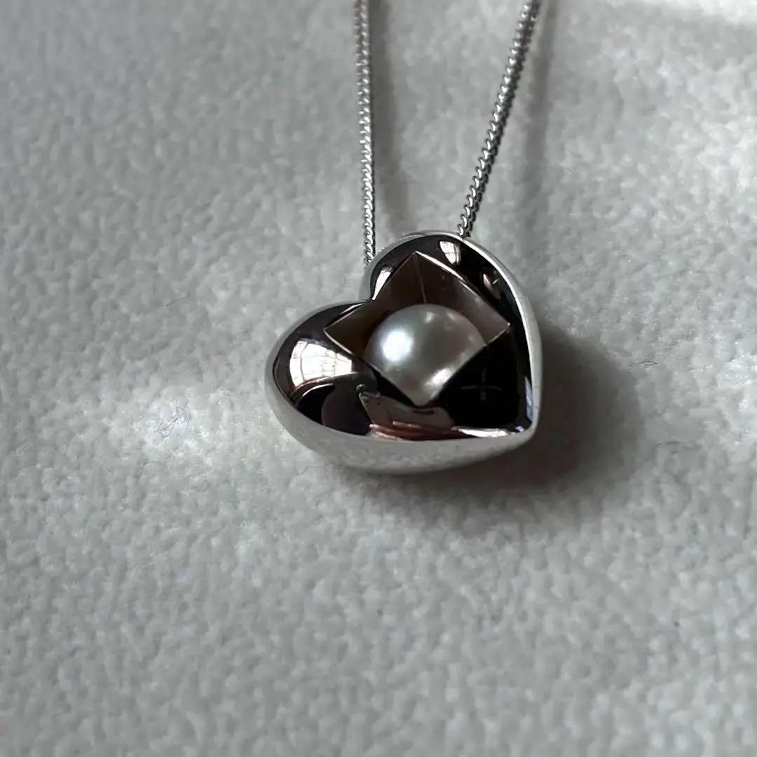 MIKIMOTO Silver 925 necklace with heart motif pendant and 7mm pearl on 45cm chain
