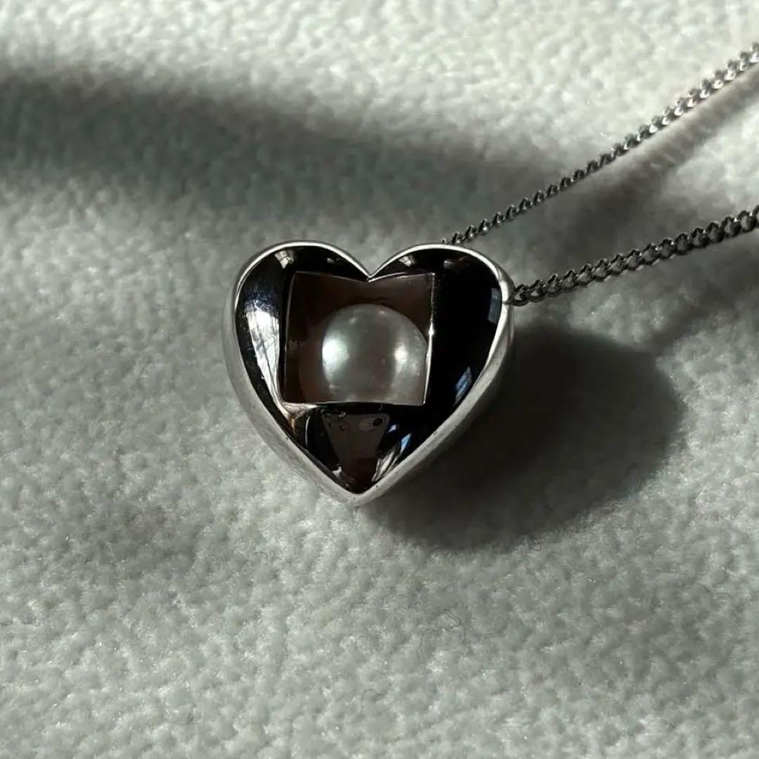 MIKIMOTO Silver 925 necklace with heart motif pendant and 7mm pearl on 45cm chain