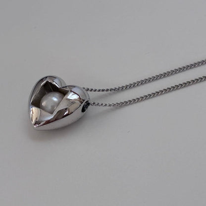 MIKIMOTO Silver 925 necklace with heart motif pendant and 7mm pearl on 45cm chain