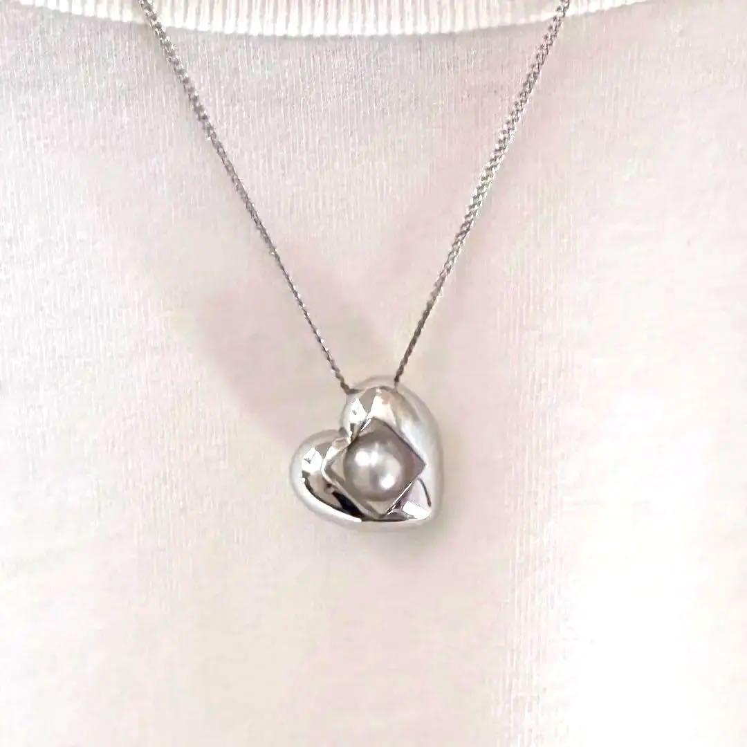 MIKIMOTO Silver 925 necklace with heart motif pendant and 7mm pearl on 45cm chain
