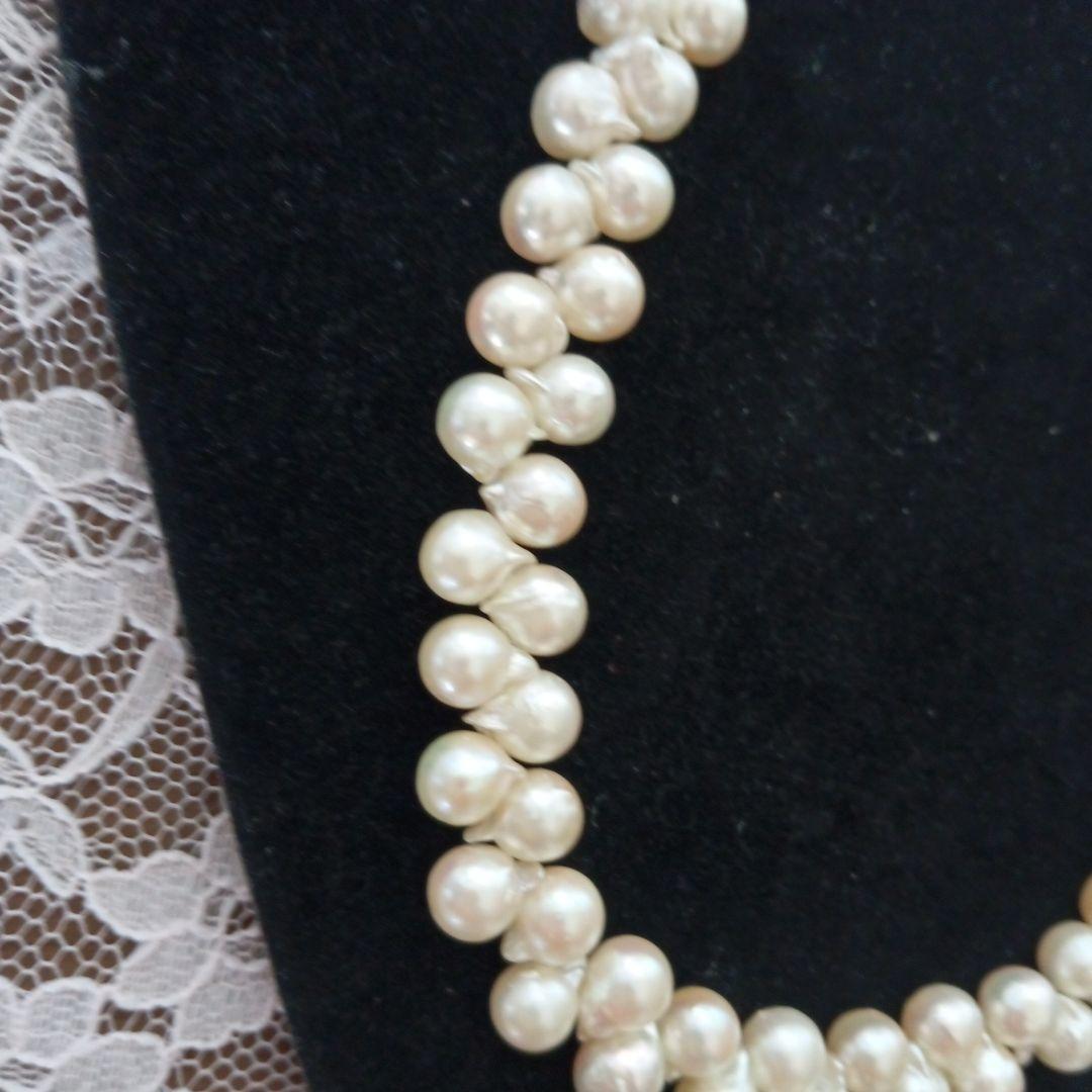 Uwa Island Akoya Pearl necklace and matching earrings set with 7-8mm pearls and alloy silver components