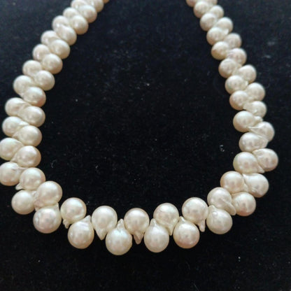 Uwa Island Akoya Pearl necklace and matching earrings set with 7-8mm pearls and alloy silver components
