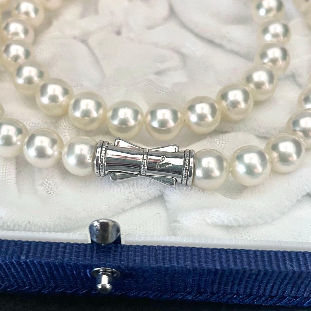 TASAKI Akoya pearl necklace with 7.4-7.8mm pearls and lustrous finish, 42.5cm length