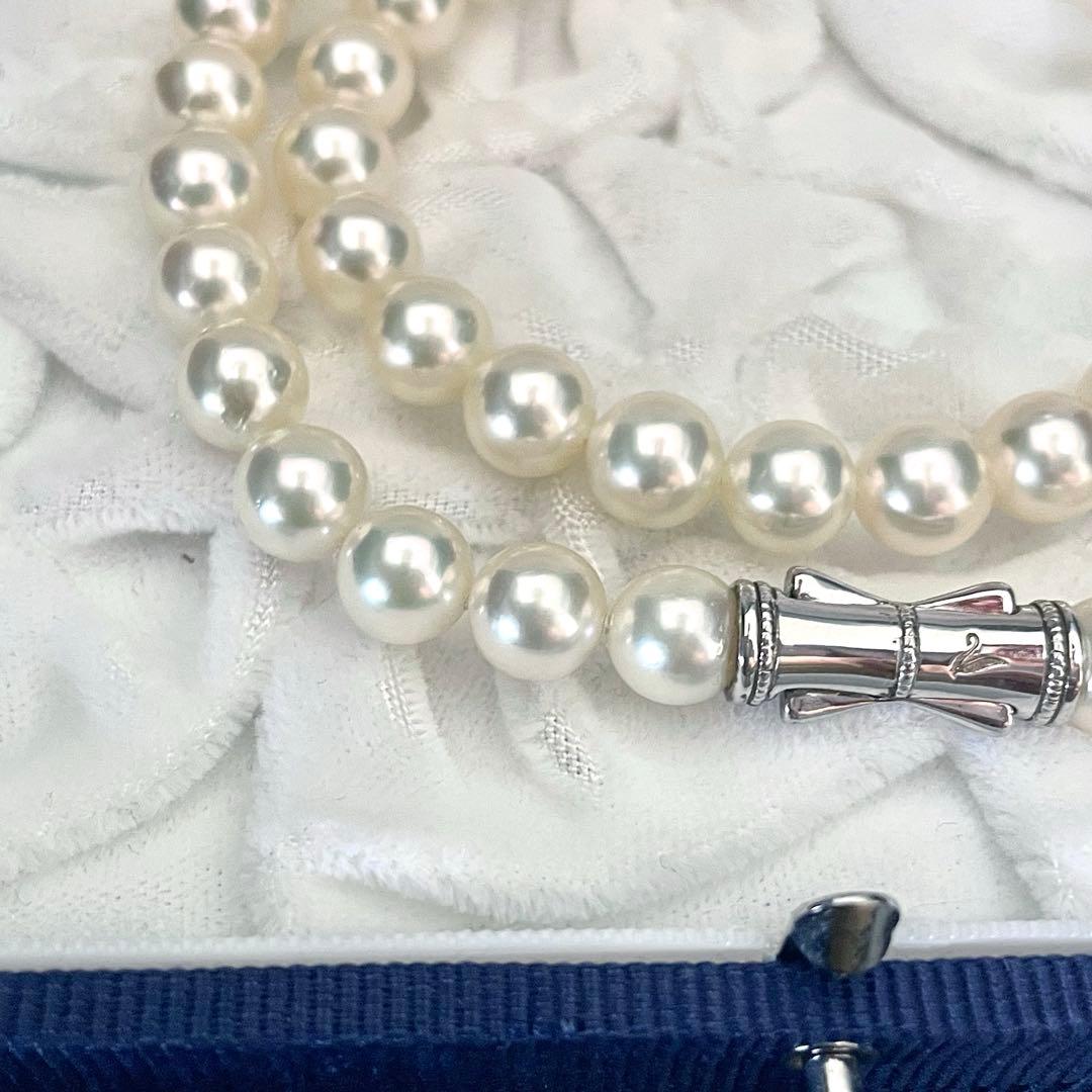 TASAKI Akoya pearl necklace with 7.4-7.8mm pearls and lustrous finish, 42.5cm length