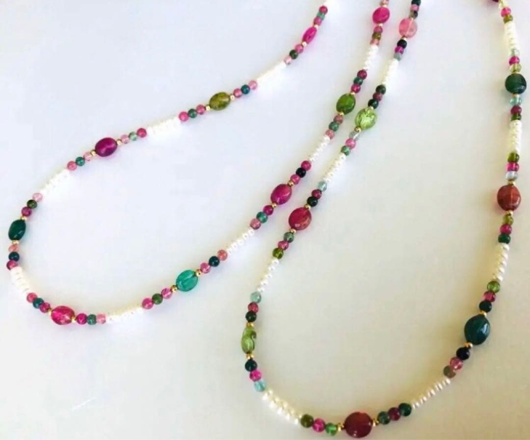 K18 2-strand gold necklace featuring 52 Akoya baby pearls and tourmaline details