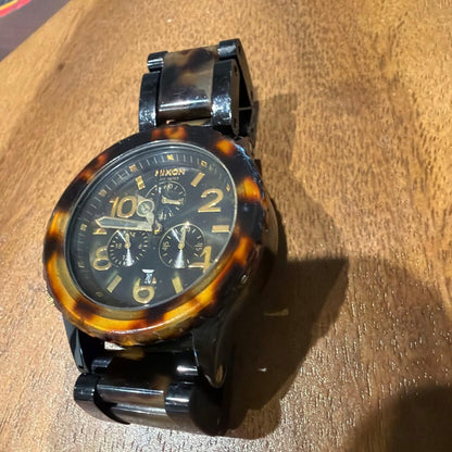 NIXON 腕時計 べっ甲柄 クロノグラフ Quartz Men's Watch — Japanese