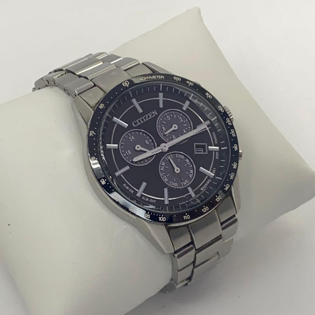Citizen V157-0BX0 Quartz Men's Watch — Japanese