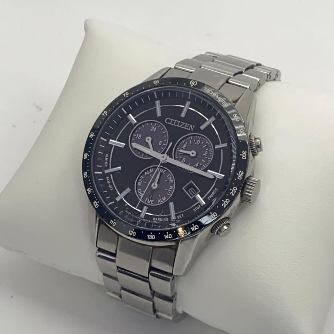 Citizen V157-0BX0 Quartz Men's Watch — Japanese