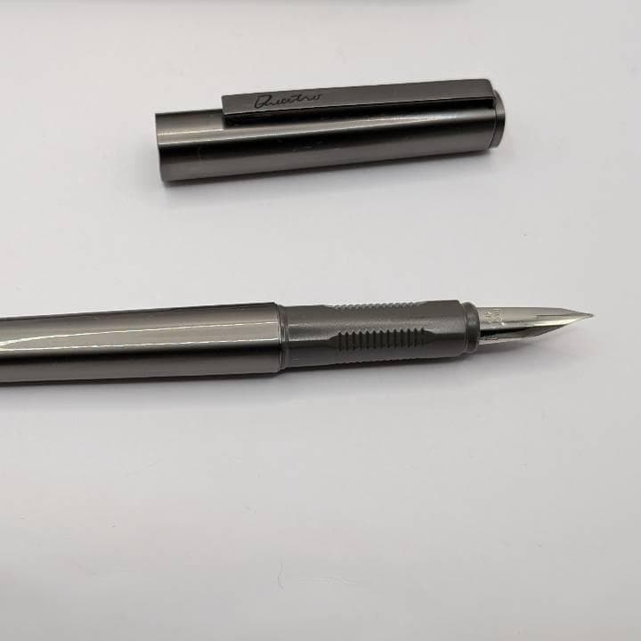 Vintage PILOT Quatro gray gunmetal fountain pen with original box and ink cartridge
