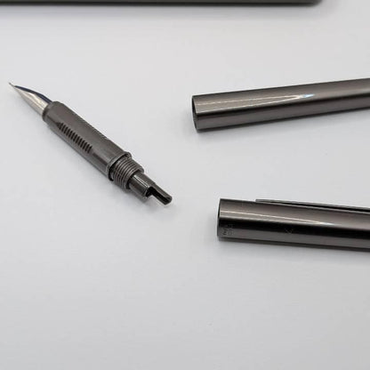 Vintage PILOT Quatro gray gunmetal fountain pen with original box and ink cartridge