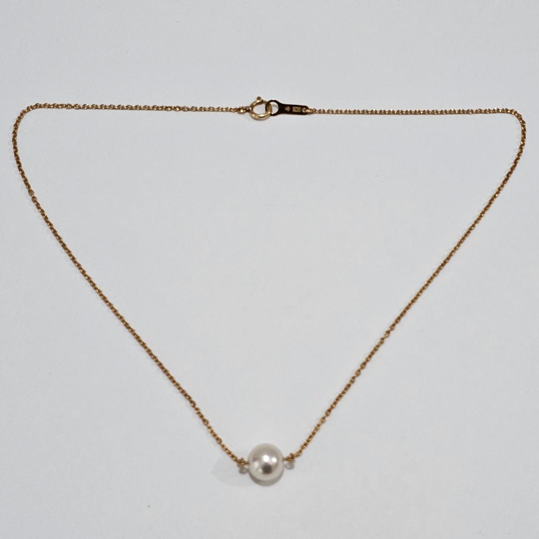 Law Tassaki pearl necklace with 8mm pearl pendant in 18K yellow gold, 36cm chain length, vintage 2000s-2013