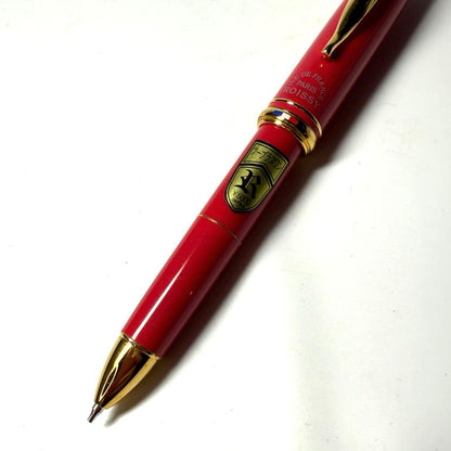 Pilot Roissy Two Plus One pink pen showing pen body with eraser and refill