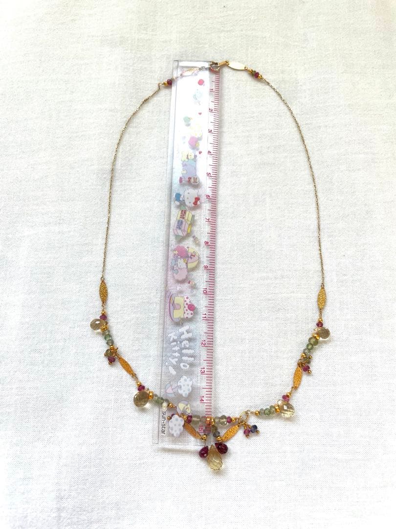 Agaat stone necklace with multi-stone gold color 10k chain featuring red and green stones