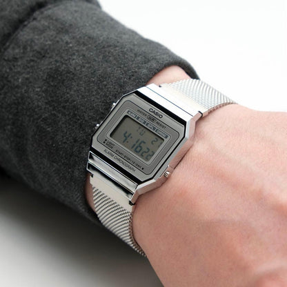 CASIO Digital DL-20 Quartz Men's Watch — Japanese