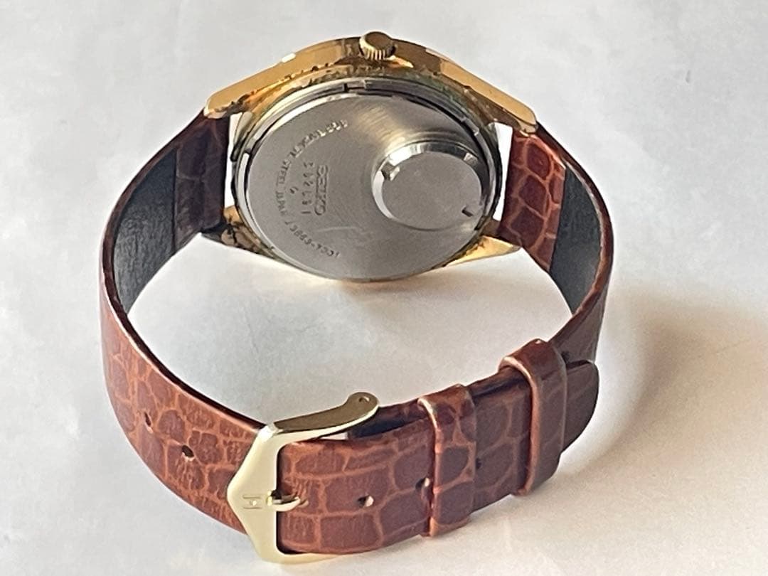 SEIKO QR 3863-7001 Quartz Men's Watch — Japanese