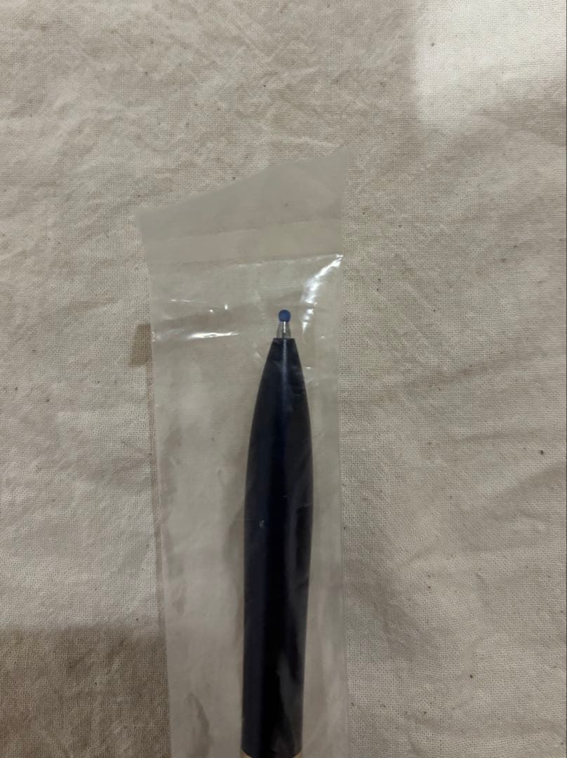 PILOT Ballpoint Pen model BDR-3SEF-DL with 0.5mm black ink tip and sleek design